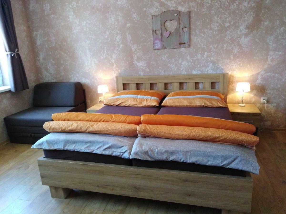 Ubytovani U Janca Lednice Εξωτερικό φωτογραφία